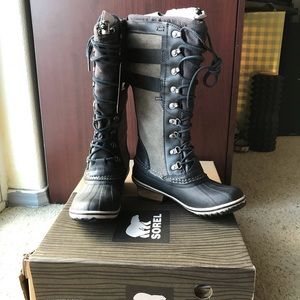 Sorel Conquest Carly II Boots